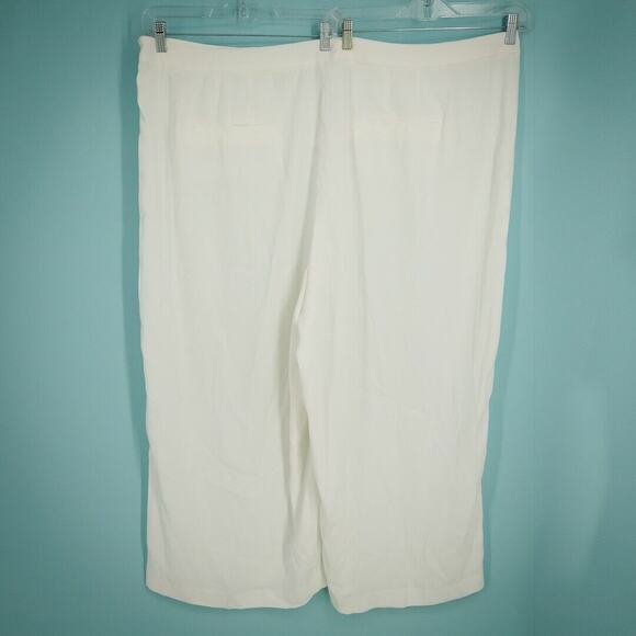 Eloquii Plus Size 28 White Wide Straight Leg Button Zip Closure Dress Pants NEW - Picture 2 of 7